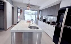 Mera Terrace (D16), Terrace #486124391